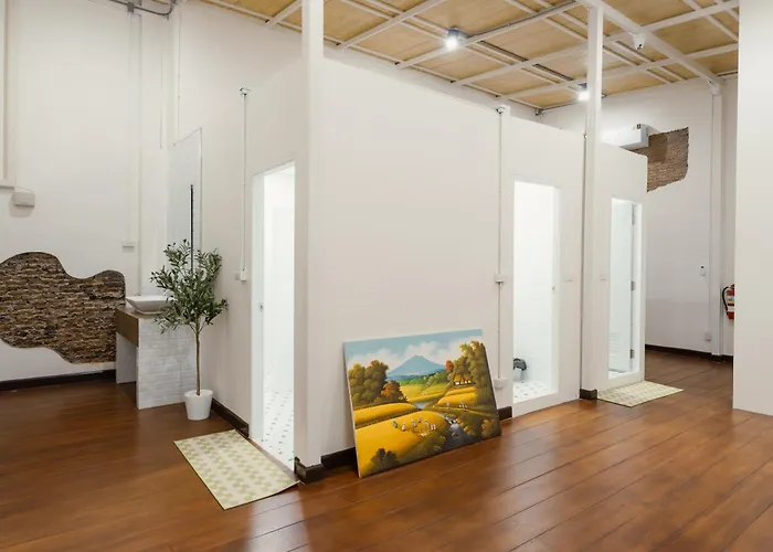 Ostello House Of Patcha เรือลพัชชา Share Bathroom *
